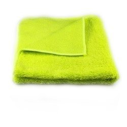 MIKROFIBRA SUPER SOFT LIME 40cm x 40cm 400 g/m2